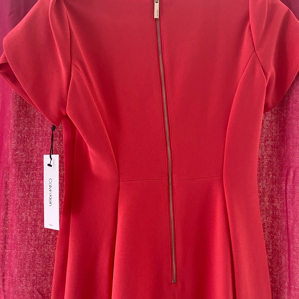 BNWT Calvin Klein Crepe Scuba Dress, Sz 6p